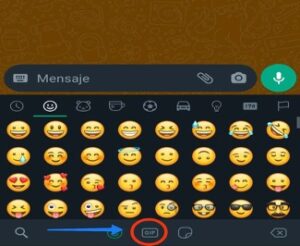 Opción de GIF en el menú de emojis del sistema Android